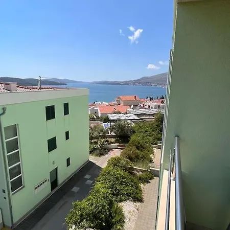 Paradise Found Apartment